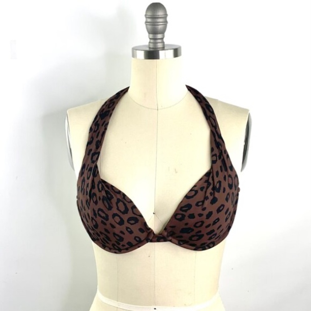 Leopard print Victoria’s Secret bikini top
